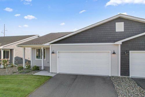 174 Gambel St, River Falls, WI, 54022-1106 | Card Image