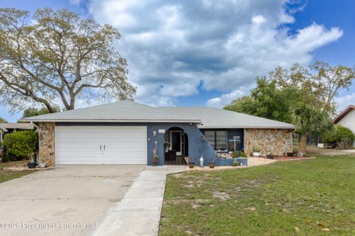 9027 Bonnet Way, Weeki Wachee, FL, 34613 | Card Image