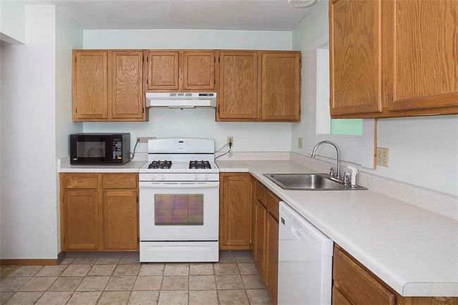 1320 Howard Ave, House other with 4 bedrooms, 2 bathrooms and null parking in Billings MT | Image 8