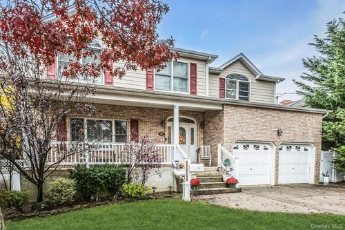 1716 Monroe Ave, Seaford, NY, 11783-2158 | Card Image