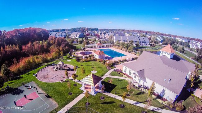 45 Fells Dr, Condo with 3 bedrooms, 3 bathrooms and null parking in Manalapan NJ | Image 26