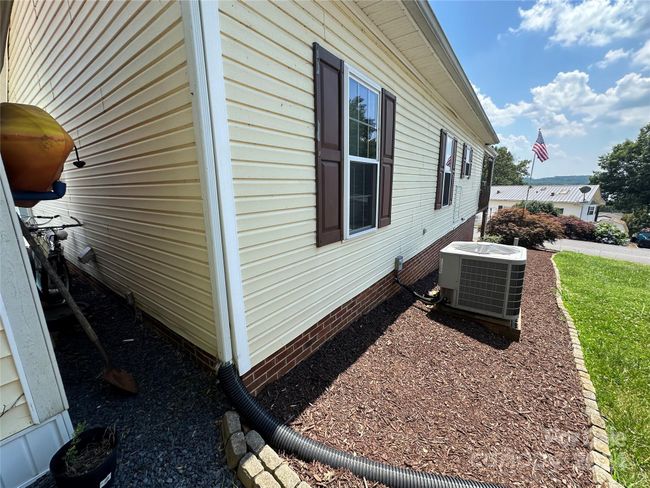 231 Badin View Rd, House other with 4 bedrooms, 3 bathrooms and null parking in New London NC | Image 43