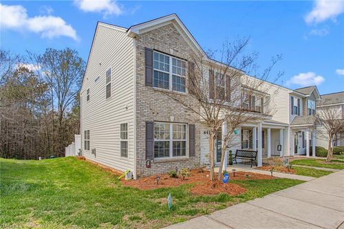 642 Cairn Cir, Burlington, NC, 27217-9290 | Card Image