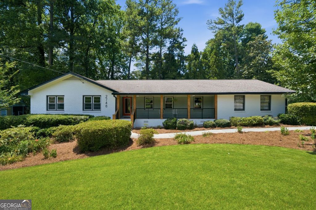 Residential in Tucker