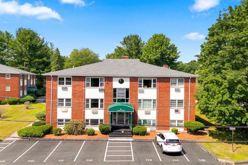 b1-8-1 Colonial Dr, Andover, MA, 01810-7302 | Card Image