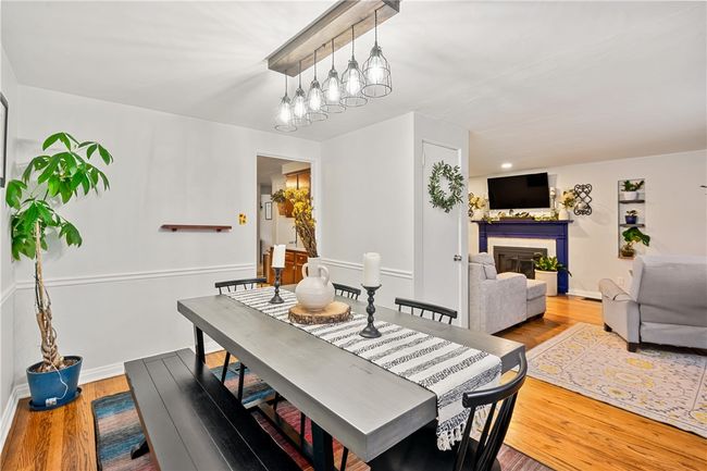 1009 Connor Rd, House other with 5 bedrooms, 2 bathrooms and 1 parking in Castle Shannon PA | Image 5
