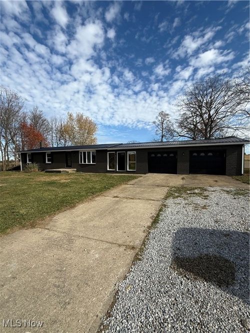 24534 Mill Rd, Utica, OH, 43080-9673 | Card Image