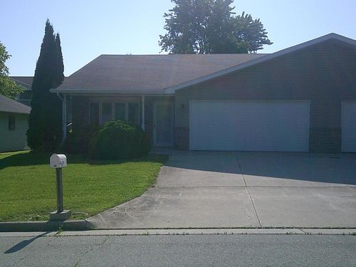812 Donna Street, Chilton, WI, 53014 | Card Image