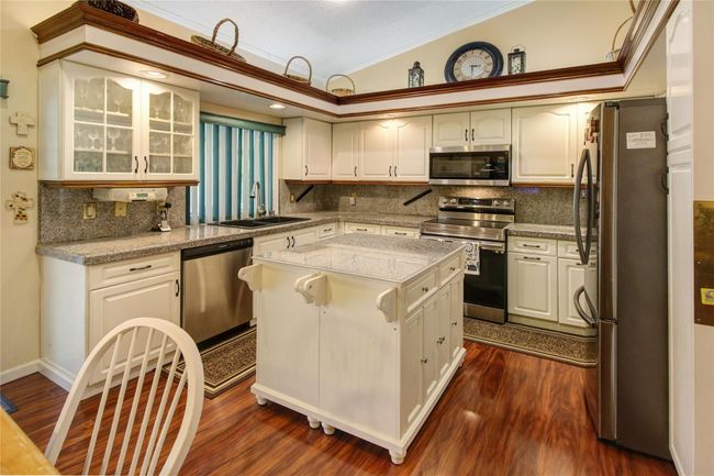 15580 Winkfield Cir, House other with 4 bedrooms, 2 bathrooms and null parking in Davie FL | Image 10