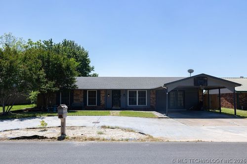 1901 Mason St, Durant, OK, 74701-5479 | Card Image