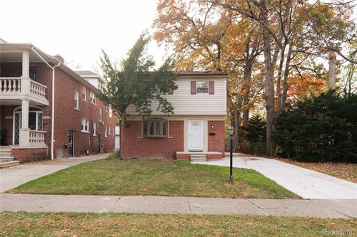16629 Baylis St, Detroit, MI, 48221-3197 | Card Image