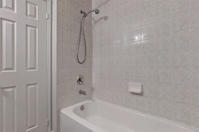 6 Hesketh Rd, House attached with 3 bedrooms, 3 bathrooms and 2 parking in Ajax ON | Image 32