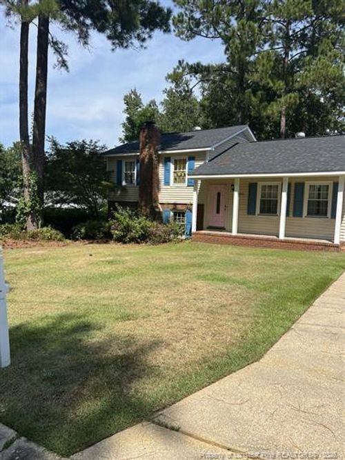 1616 Morehead Ave, Fayetteville, NC, 28303-3734 | Card Image