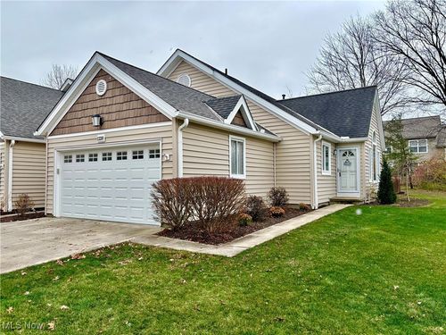 1220 Canyon View Road, Northfield, OH, 44067 | Card Image