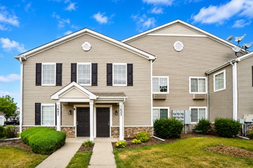 1623-1623 Silverstone Dr, Carpentersville, IL, 60110-1192 | Card Image
