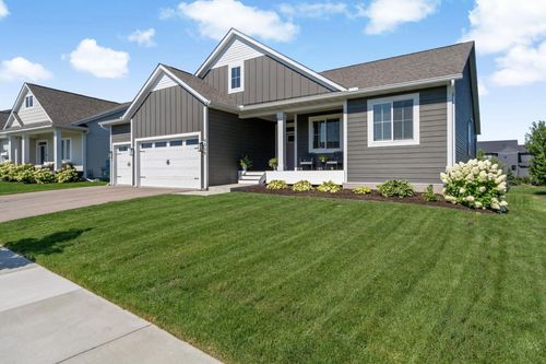 4538 Savanna Trl, Chaska, MN, 55318-5008 | Card Image