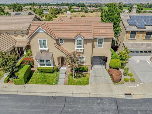 5812 Cajon Way, Gilroy, CA, 95020 | Card Image