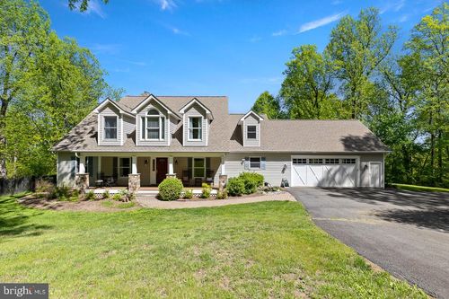 34930 Vancoff Ln, ROUND HILL, VA, 20141-2374 | Card Image