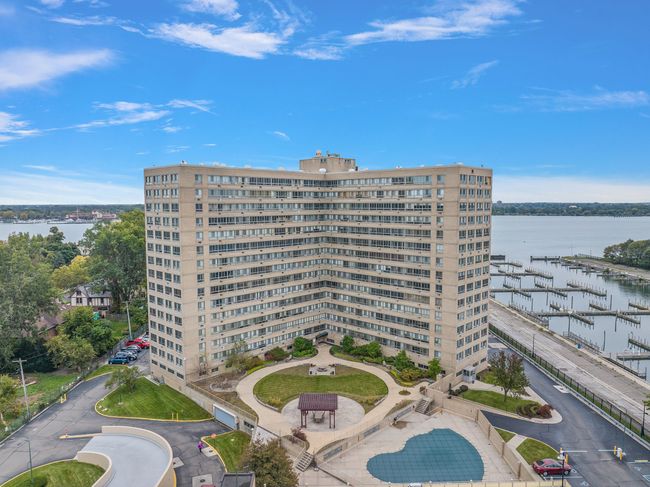 APT-103 - 8900 E Jefferson Ave, Home with 1 bedrooms, 1 bathrooms and null parking in Detroit MI | Image 36