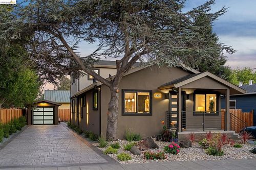 920 Page St, Berkeley, CA, 94710 | Card Image
