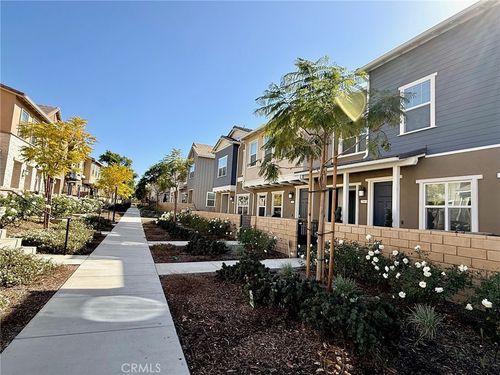 22885 Acoustic Dr, Saugus, CA, 91350-5853 | Card Image