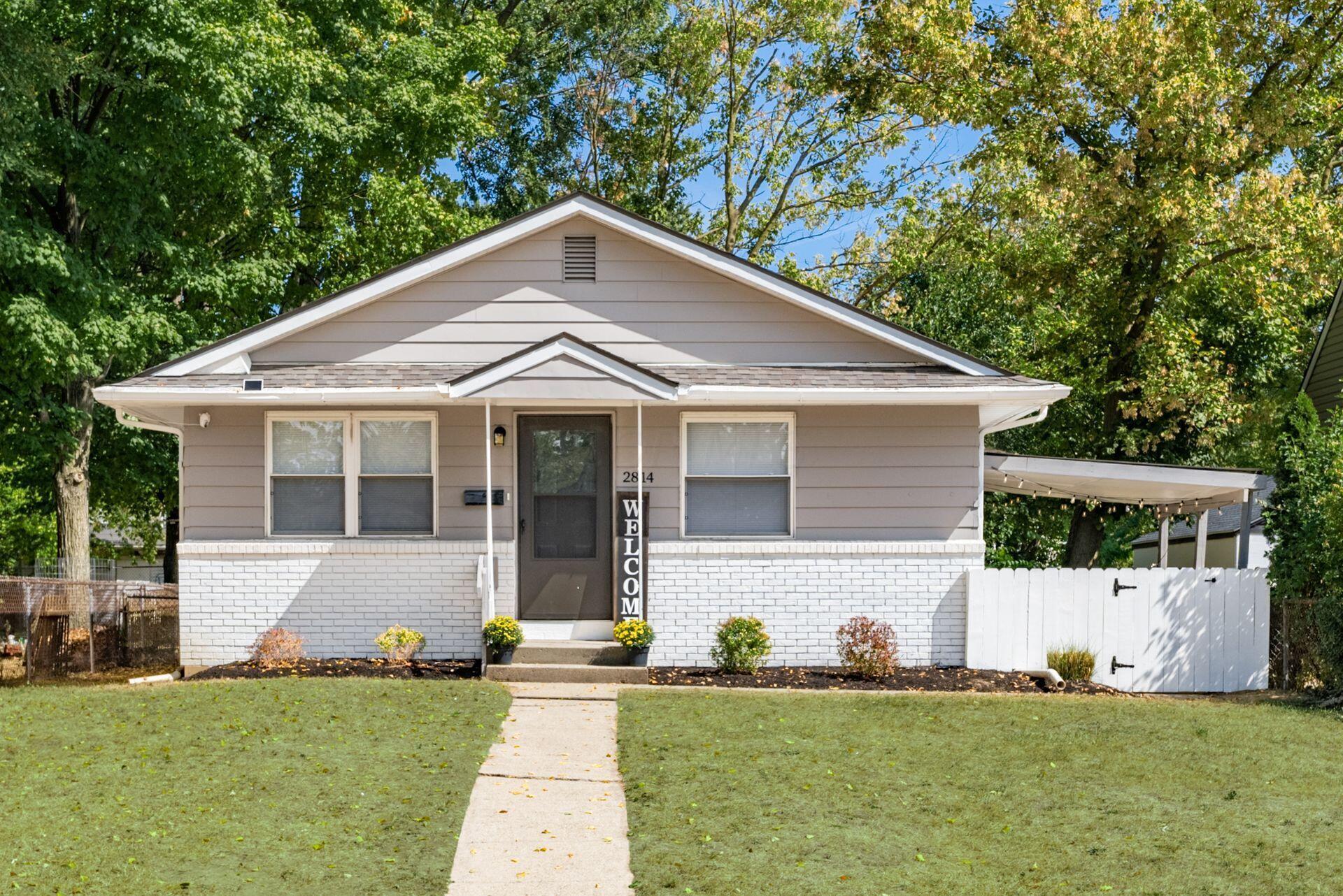 Atwood Te , Columbus, OH 43211