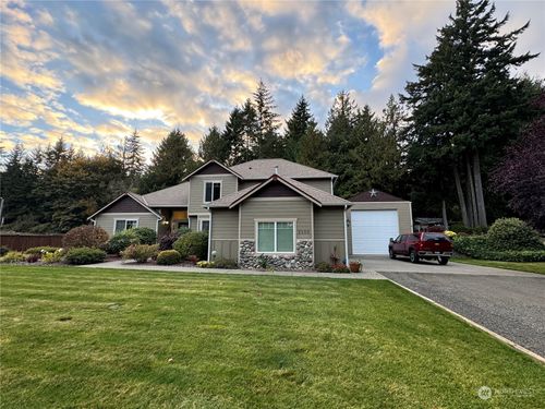 2500 Opdal Road E, Port Orchard, WA, 98366 | Card Image