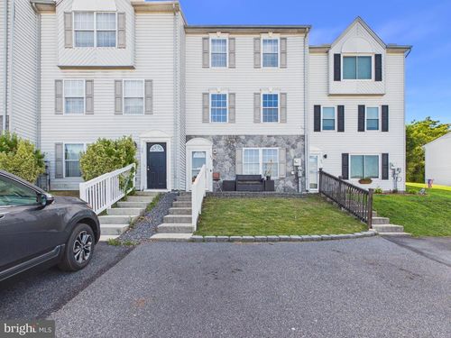 37 Privet Dr, ETTERS, PA, 17319-9035 | Card Image