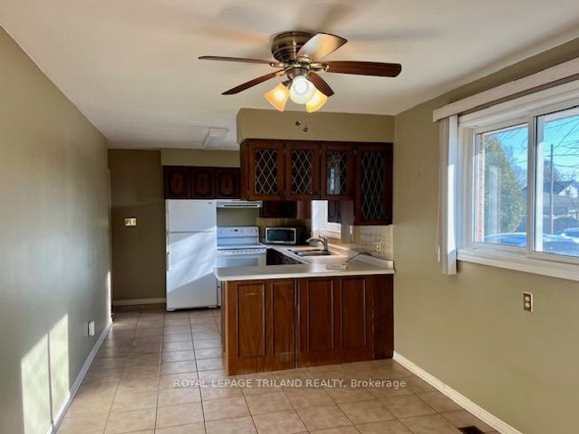 255 Randolph St, House other with 3 bedrooms, 1 bathrooms and 4 parking in Glencoe ON | Image 6
