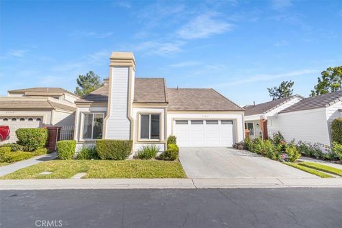 23247 Villena, Mission Viejo, CA, 92692 | Card Image