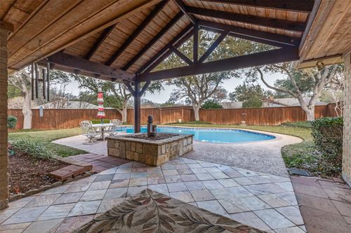 1223 Huntington Dr, Duncanville, TX, 75137-2024 | Card Image