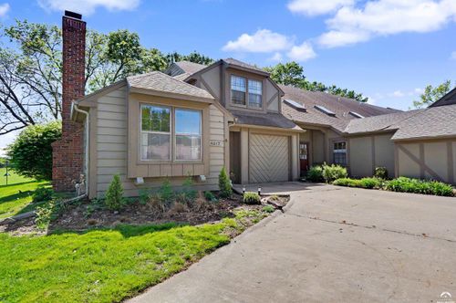 4217 Wimbledon Dr, Lawrence, KS, 66047-2034 | Card Image