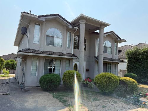 15290 84 Ave, Surrey, BC, V3S2N1 | Card Image