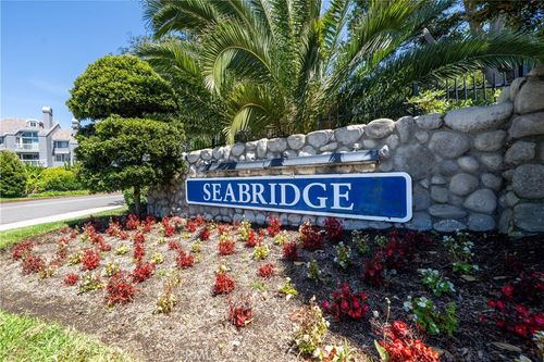 211-20301 Bluffside Cir, Huntington Beach, CA, 92646 | Card Image