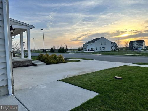 712 Wallasey Dr, MIDDLETOWN, DE, 19709-1547 | Card Image