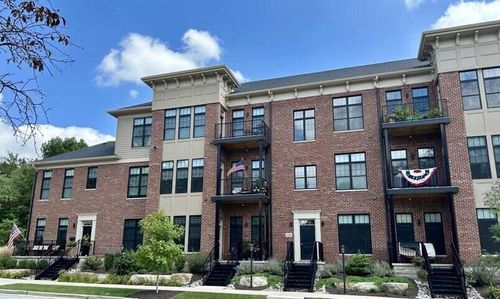 unit-201-208 Campbell St, Valparaiso, IN, 46385-4671 | Card Image