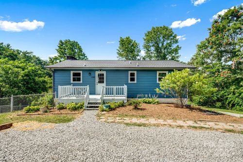 1360 Jupiter Rd, Weaverville, NC, 28787-8532 | Card Image