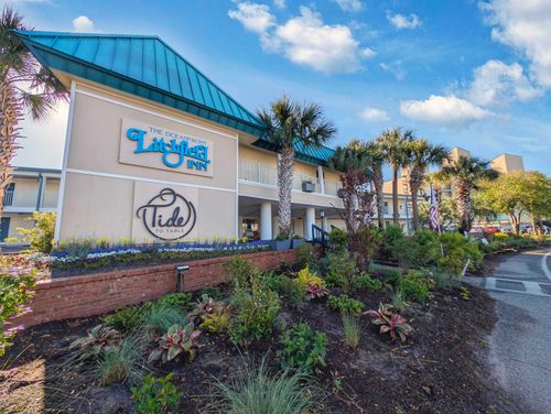 357-1 Norris Dr, Pawleys Island, SC, 29585-5582 | Card Image