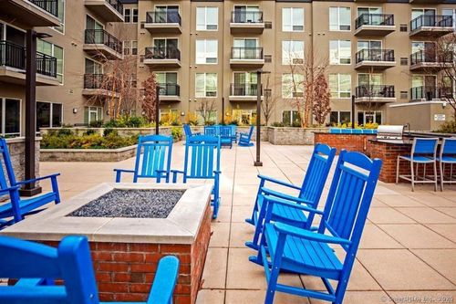 422-120a Towne St, Stamford, CT, 06902 | Card Image