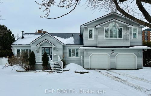 21 Granton Avenue, Meadowlands - Crestview and Area, ON, K2G1W5 | Card Image