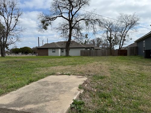 3307 Travis Street, Greenville, TX, 75401 | Card Image