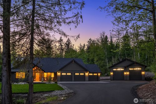 13210 276th Way Ne, Duvall, WA, 98019-6411 | Card Image