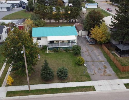 4108 49a Ave, Innisfail, AB, T4G1J9 | Card Image