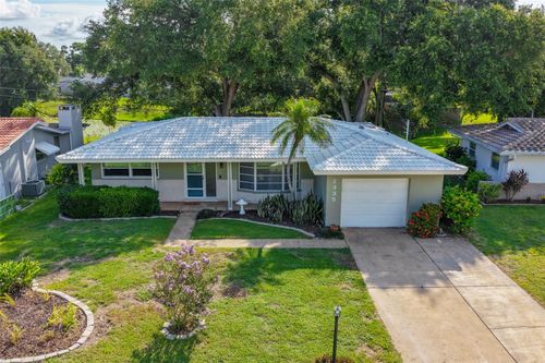2335 Surrey Ln, CLEARWATER, FL, 33763-1438 | Card Image