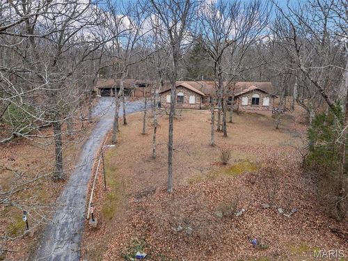 16 Doe Ct, Wentzville, MO, 63385-5958 | Card Image