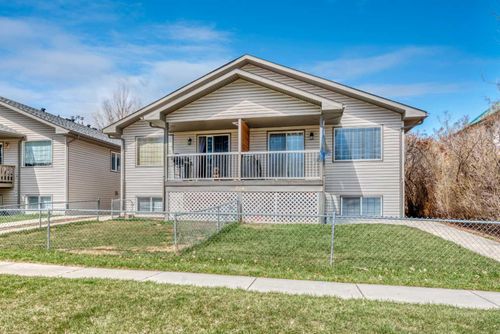 224B 5th Ave, Strathmore, AB, T1P1B5 | Card Image