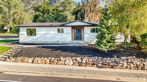 3662 E Oakview Dr, Millcreek, UT, 84124-3328 | Card Image