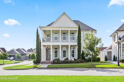 212 Bella Vista Pkwy, Youngsville, LA, 70592-6602 | Card Image