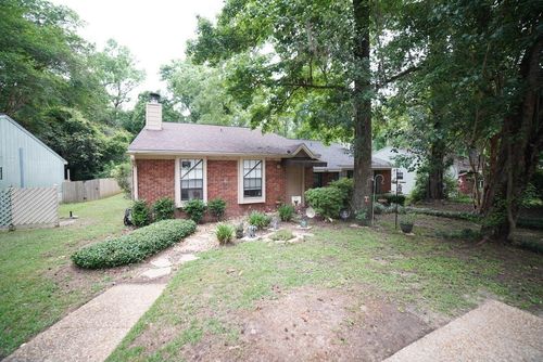 200 Whetherbine Way W, TALLAHASSEE, FL, 32301-8535 | Card Image