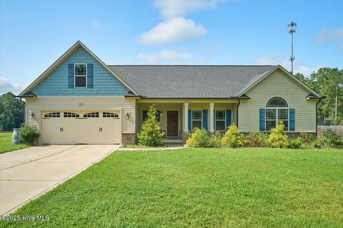 125 Cypress Dr, Spring Lake, NC, 28390-8730 | Card Image